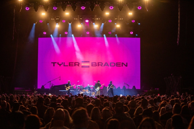 Tyler braden stage photo