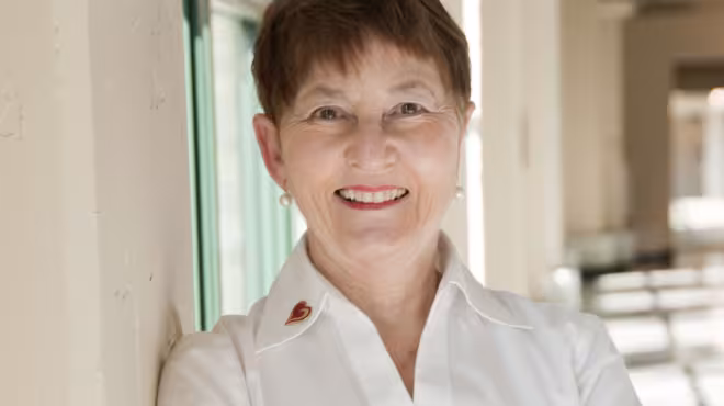 Lynette-Crane-1.jpeg