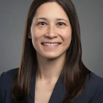Headshot of Dr. Jennifer Riggs