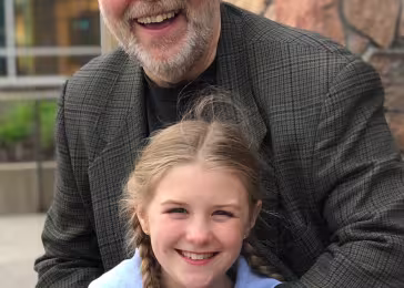 David-Gottlieb-with-his-grandaughter.jpeg